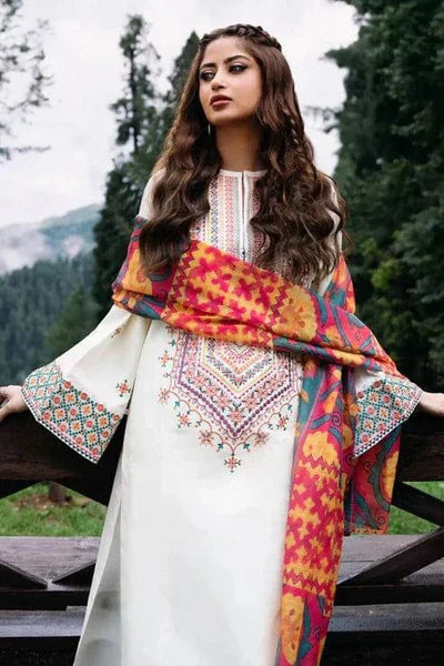 Alhamdulillah – Sapphire Most Demanding Edition | 3PC Unstitched Dhank Suit