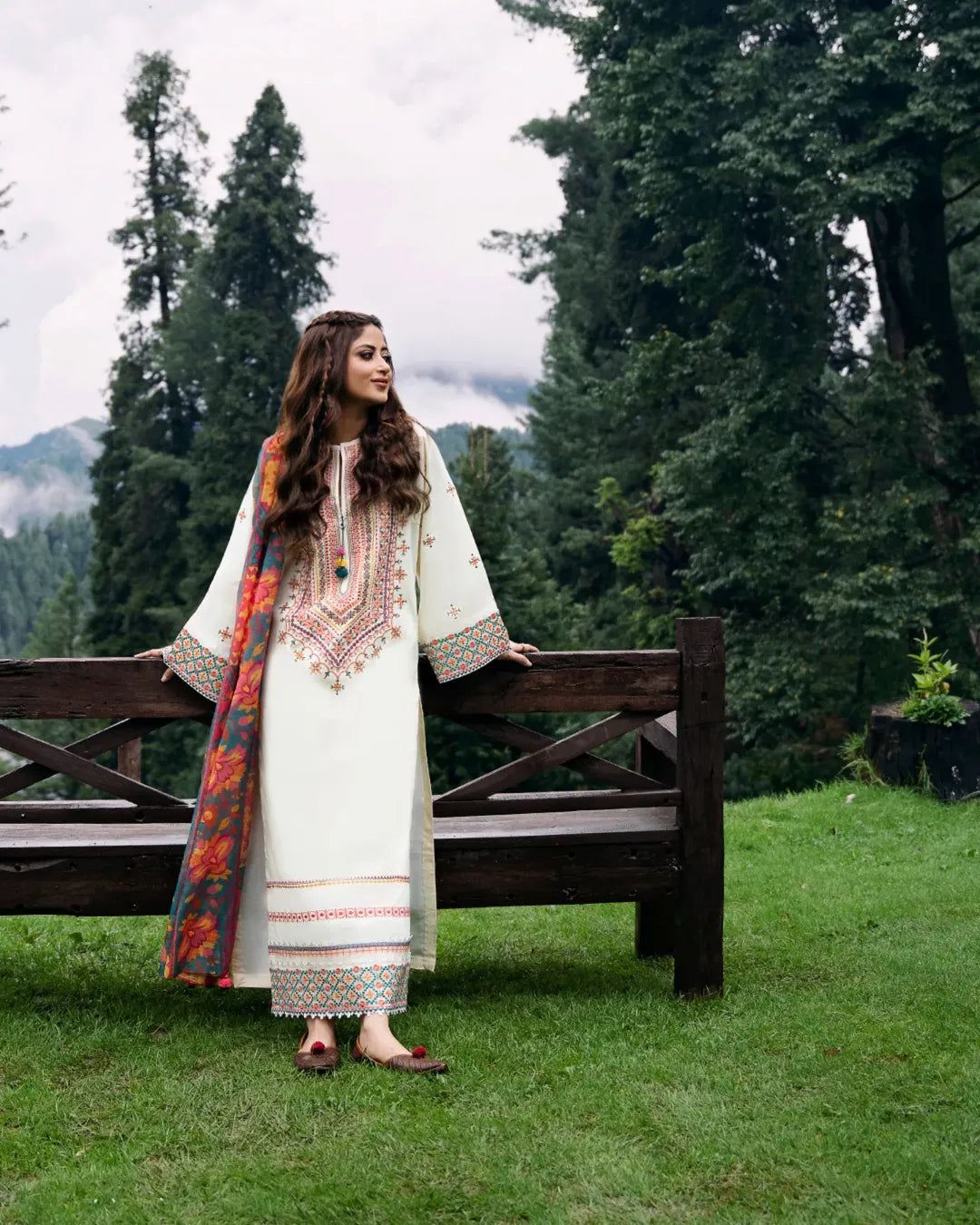 Alhamdulillah – Sapphire Most Demanding Edition | 3PC Unstitched Dhank Suit