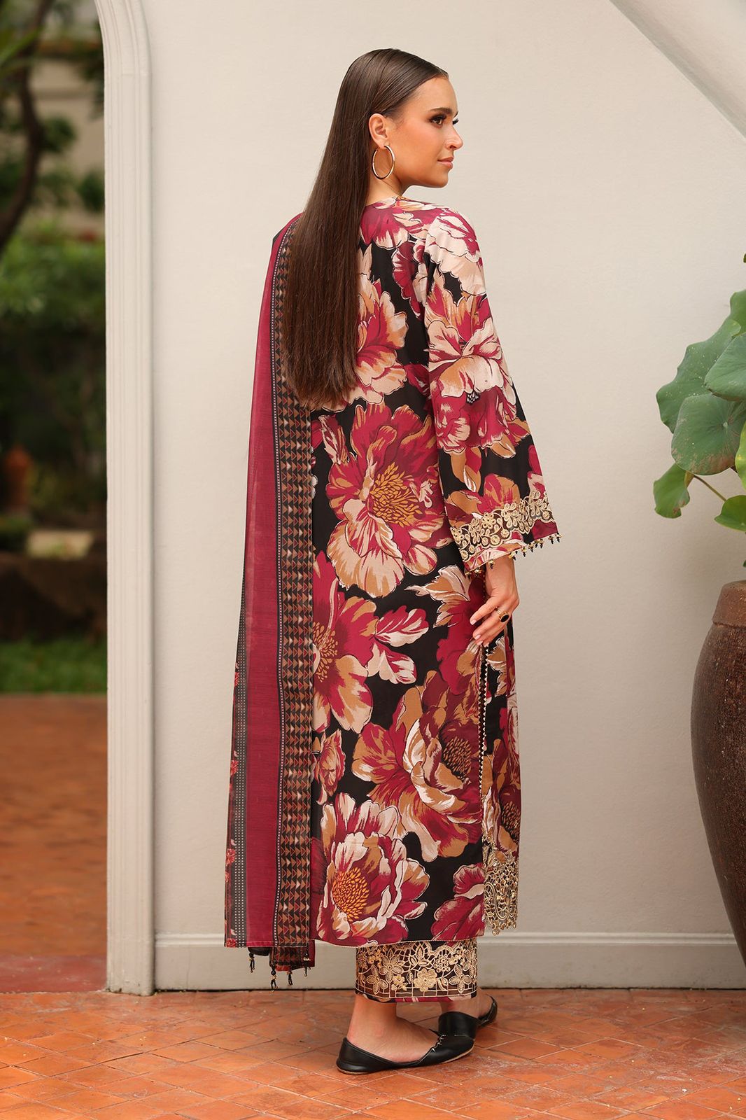 Alhamdulillah – Baroque Most Demanding Edition | 3PC Digital Printed Khaddar Suit